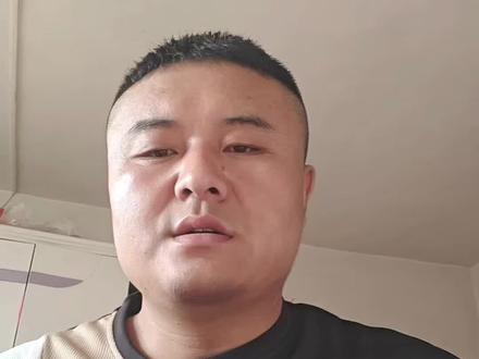 讲述一个 93 年的小伙艰难经历#乐观#向上