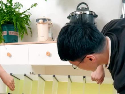 餐边柜收纳改造新思路|颜值+功能双在线 常见的鸡肋双开门柜#收纳设计#徐州收纳#收纳改造#收纳扩容