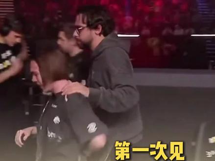 第一次见donk情绪大爆发#csgo#donk #布达佩斯major