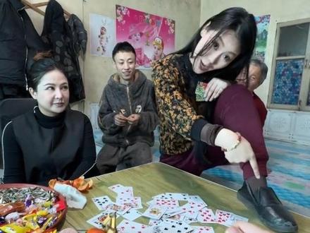 江湖是人情世故 #我要验牌 #是时候展现真正的技术了 #搞笑 #反转 #原创视频