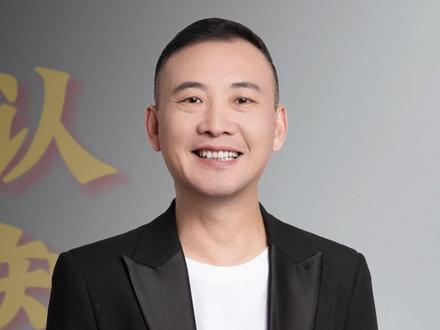 荣昌高书记的亲民形象彻底火出圈了 #认知 #商业思维