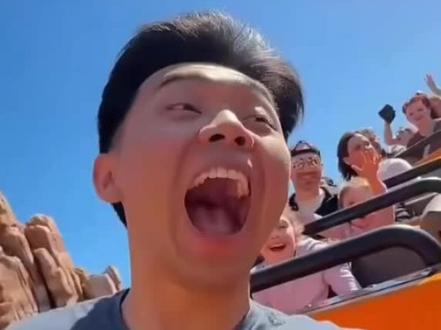 你订阅野兽先生了吗,没订阅就赶紧来订阅吧!#野兽先生mrbeast #野兽先生挑战 #神秘奖励