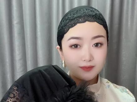 #纱巾 #回族小姐姐 又是一款打底神器,特别喜欢这种戴着舒服又不窜的小帽,头花设计对纱巾小姐姐太友好了吧!