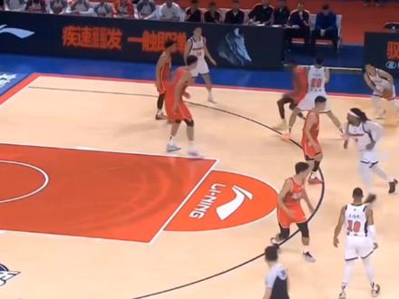广东93-85击败广州,豪取五连胜,徐杰暴砍20分4助攻4抢断,军训徐昕名场面#篮球🏀 #徐杰