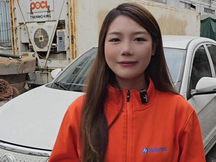 今天给大家带来东风风神E70讲解第二期----中控面板按键讲解。大家还想要了解什么车型的内部功能,继续在评论区告诉我哦!#泓源汽车 #网约车 #新能源汽车 #东风风神e70 #按键功能介绍