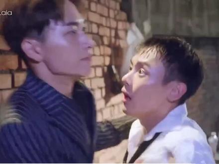 #绝对占领 #毛祁生萧鸿 “总...总经理,我...我没事” “有我在,不要怕”