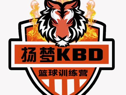 四个动作让您家孩子学会双胯下运球#篮球教学 #篮球技巧 #篮球训练 @抖音小助手