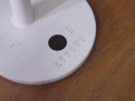 能轻易戳破气球的纸飞机,以后买A4纸都要身份证了! #折纸 #纸飞机