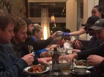 我终于是知道为啥老外不爱吃中餐了。#中餐 #外国人