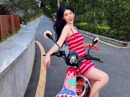 “ 辣妹新车潮改上路 ”✨🛵
#原创 #手绘 #涂鸦
#女骑 #fyp