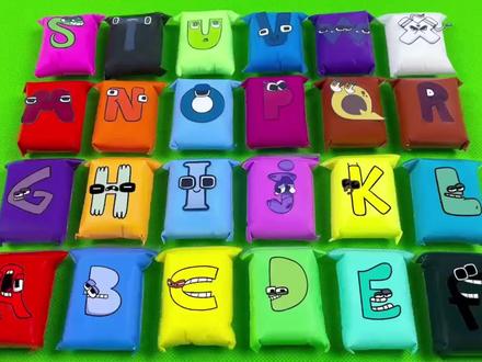 寻找(A-Z)粘土迷你袋!把它们全部混合后会是什么样? #黏土 #卡通字母人