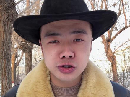 作为一名配音员,我被问最多的问题就是:“你的本音和配音的声音相差好远,怎么做到的?” 这背后其实是对气息、共鸣和情绪的刻意控制。今天我把我最常用、最有效的一个练习方法分享给大家。你们在尝试改变声音时,遇到的最大困难是什么?真诚求问,我们一起讨论!#配音心得 #AI #声优都是怪物 #AI配音vs真人配音 @DOU+小助手 @抖音小助手
#真实生活分享计划