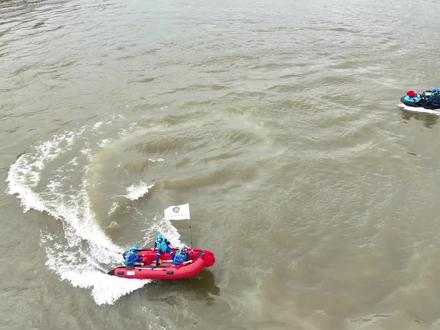 #蓝天救援队 #训练 蓝天救援“救”在身边!