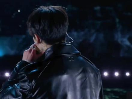 BTS是谁?副歌全重复一句话?看到2.0的歌词只知道夯爆了!#防弹少年团#bts#swim#2.0#kpop