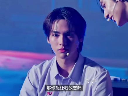 一定要看到后面
“这样还算朋友吗”
“这还要问吗”
啊啊啊啊啊啊竹马情侣就是要走纯爱路线
尤金啪叽是懂暧昧的~~
老狐狸 主役剧别让我等太久!!!
#尤金啪叽 #ryujinpatji #dmd恋综 #dmd #绝配