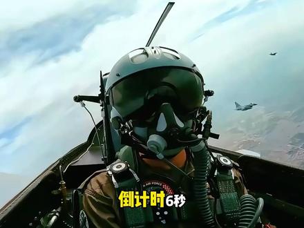 猛龙破空!歼 - 10C:从一纸蓝图到空中王牌 中国战鹰的自强之路!#歼10 #歼10c #全球创作者计划 #军事科普 #军迷发烧友