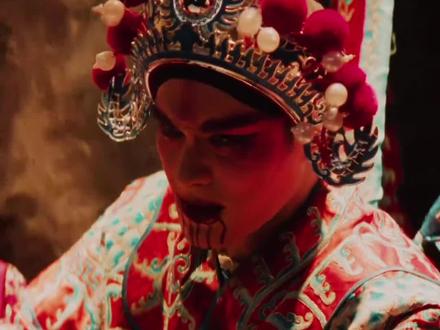 #ENEMY杀青好牛马的杀青梗 天花板级表演,看了直起鸡皮疙瘩。最大的敌人从不是对手,而是人心、宿命与家国过往。双向制衡又彼此救赎,一念敌友,一生羁绊,乱世风骨与人性底色,都藏在无言的镜头里。#Enemy打戏好丝滑 #抖音二创激励计划 #ENEMY二人离开无限流世界