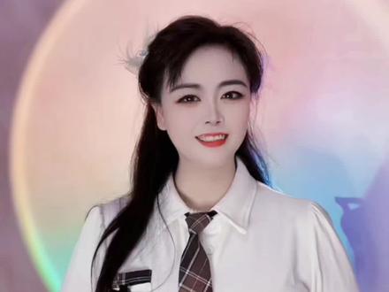 #聋哑人 #沟通 听不到世间的纷纷扰扰,但能看到世界上的所有美好!关注聋人,用心语去和他们交流,就会让他们的世界充满爱和阳光!#手语 #手语教学 @抖音小助手