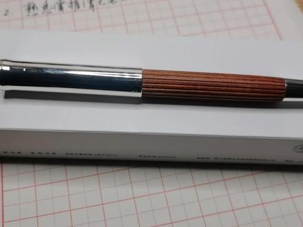 当下最软弹的钢尖了,F尖练字超爽,适合不大不小的手!弘典1866#钢笔 #文具安利 #钢笔练字 #硬笔书法