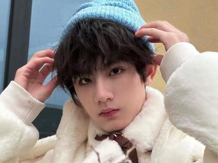 我们东哥就这样悄悄攻略所有师兄#李煜东 #黄朔 #张子墨 #余宇涵 #TF家族