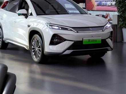 15.19万起,5分钟充好,全新闪充版宋Ultra今日上市! 这个价格值会不会爆?抢先带你沉浸式体验!#宋UltraEV #比亚迪