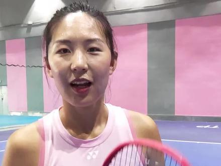 如何秘密的提高你的🎾网球水平,坚持打墙球试试吧,一个人的练习🤓#网球 #运动女孩 #运动 #日常训练