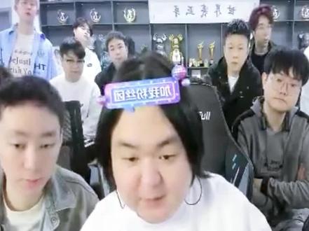 老猪也是爱上细糠了,小繁有得! #陈伯全能王 #花小龙 #王杨 #LW女团#陈伯百万二创激励计划