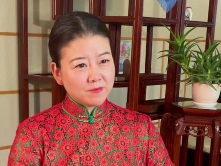 孩子满地乱爬,家长要管吗?#点点滴滴#教育#家庭教育#心理学#育儿