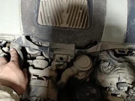 奔驰GLK300养护,机油尺位置,空气滤芯位置,空调滤芯位置,拆装教程,保养复位教程#汽车保养与维修