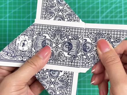 扑克牌飞镖你见过吗? #上热门 #手工diy作品大赏 #扑克牌飞镖 #折纸教程 #亲子手工