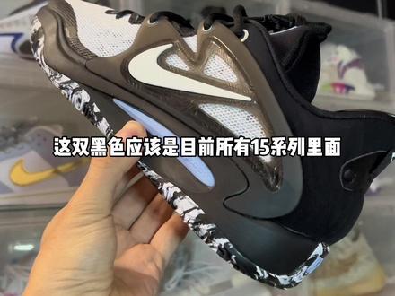 kd15是双用料很实在的球鞋 黑色科技感更强 性能强劲 目前架位合适 很难不爱#球鞋 #双十二 #篮球🏀