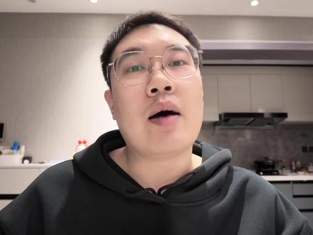 第 41 集丨 产检四维踩雷,四维二级三级傻傻分不清,私立做完四维,还用去公立复查吗?大排畸必看避坑攻略
#四维大排畸 #孕期产检攻略 #四维彩超 #互联网最真实的男人 #产检记录