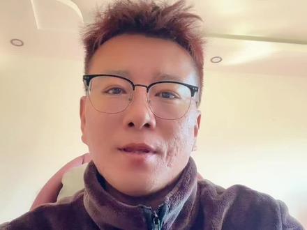 #旺堆爱聊足球#玉树足球#囊谦县#足球比赛
2026年 玉树州囊谦县首届“哲噶”杯7人制足球比赛 奖金5个W各位 值得期待哦 !旺堆在这里也希望 本届赛事能够取得圆满成功,扎西德勒 @抖音小助手 @抖音体育 @多杰同学⚽️