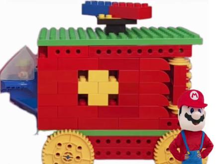 佩奇受伤了 桃子老师搭了一辆救护车送他到医院#乐高moc #乐高积木 #儿童 #乐高大颗粒 #早教