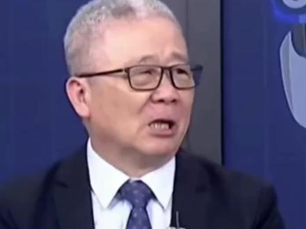 台湾评论员谈中国第一女保镖,看眼神就知道有没有武功 #台湾名嘴#郑丽文#保镖#祖国统一#高能名场面