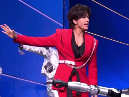 武术、歌舞、小品、微电影……#人形机器人“霸屏”春晚
在今年的央视马年春晚上,松延动力、宇树科技、魔法原子、银河通用等多家机器人企业陆续亮相,同台PK。参演的节目涵盖了武术、歌舞、小品、微电影等。#2026央视马年春晚 #媒体精选计划