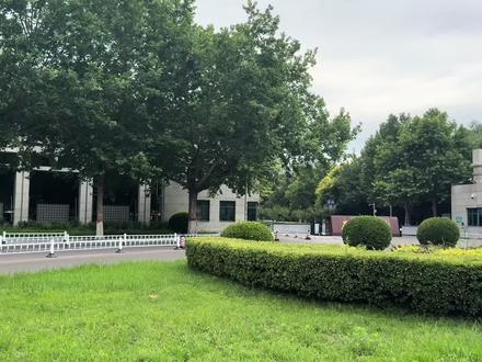 石家庄学院路线指导|宿舍/食堂/快递/校园3分钟完整实拍
0:30秒宿舍 快来报考石家庄学院吧!#石家庄学院 #高考 #宿舍 #大一新生