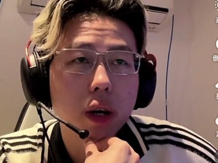 风哥的四级祝福 不过四级要考了还在看直播的可以重开了兄弟们@windking{带货版} @windking(库存守护神) @windking @windking(库存守护神) #CSGO #CSGO饰品 #CSGO市场