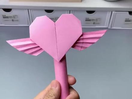 一张纸就能做出的爱心翅膀扇子,好看又好玩#手工 #亲子手工 #夏天 #折纸教程 #手工diy