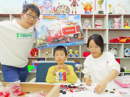 挑战1000块积木拼消防车,耗时一天的成果,能通过小星星的验收吗 #陪小星星要做的100件事#积木 #积木搭建