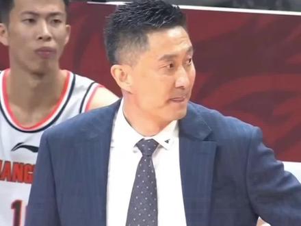 杜锋主教练位置更稳了,因为杜锋又升官了,杜锋当选了广东省篮协会长#杜锋