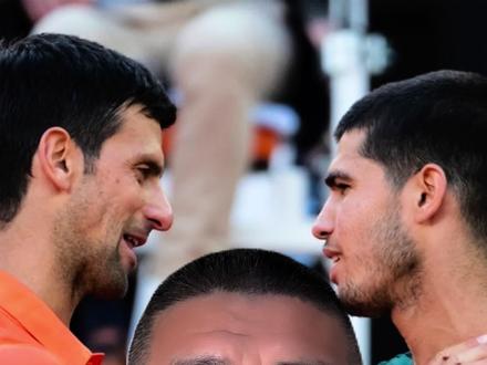 阿尔卡拉斯3:1德约科维奇,夺得澳网男单冠军#网球 #阿尔卡拉斯 #我在抖音聊澳网