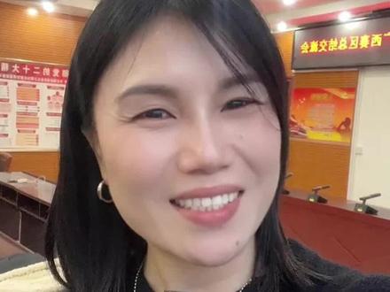 聚人气、兴产业、拿冠军!广西用一场球赛,带火了一座城! 这就是体育+文旅的力量!期待2026年村BA新赛季开赛!#广西 #村BA #环江 #环江村BA #篮球