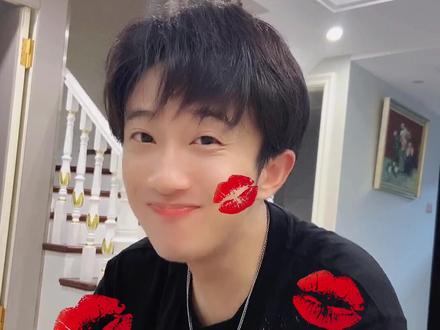 嫌弃?当然是不存在!大家也快去试试吧~ @DOU+小助手