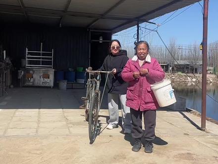 你们想看的玉芬来啦#歌曲玉芬啊玉芬你让飙哥好伤心 #婆媳 #专治不开心