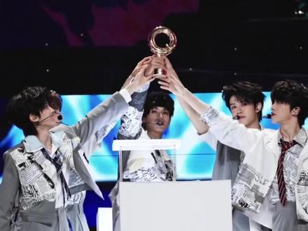 时代峰峻TOP回应番位争议#时代峰峻 #TOP登录少年#top #番位