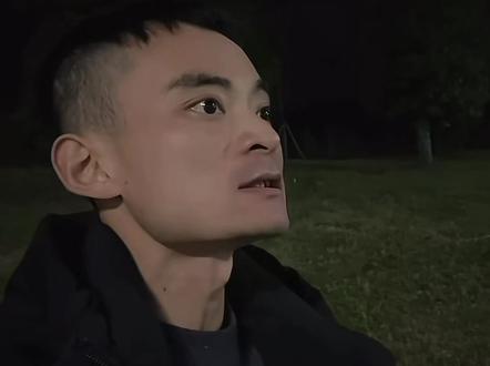 哈哈哈,已经被洗脑#南充 #谈谷子 #南充坤哥 #气质哥 #南充文旅