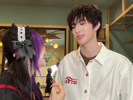 第一次就说这种话也不怕我爱上你🥺#许灿艺