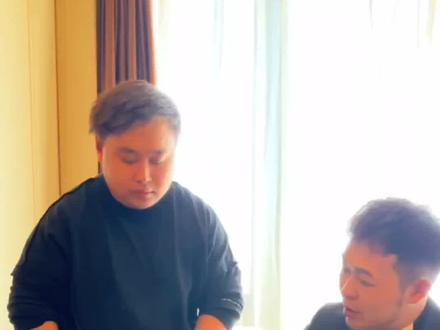 我请了一个东北管家@李炮儿 。#玩的就是真实 #搞笑