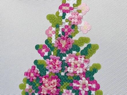 女人多的地方就是发展快! 图纸:🍠@migaiya
原创:🍠@64+
#手工花艺 #拼豆 #拼豆图纸